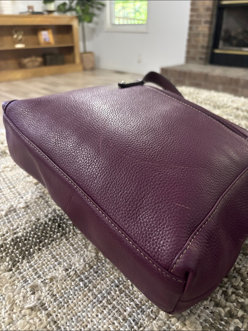 Tignanello Purple Crossbody Leather Bohemian Shoulder Bag - Picture 6 of 13